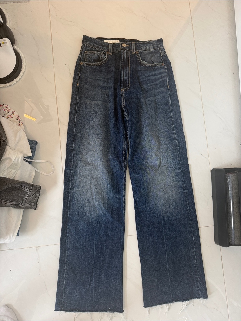 Zara Dark Blue High-Rise Denim Jeans